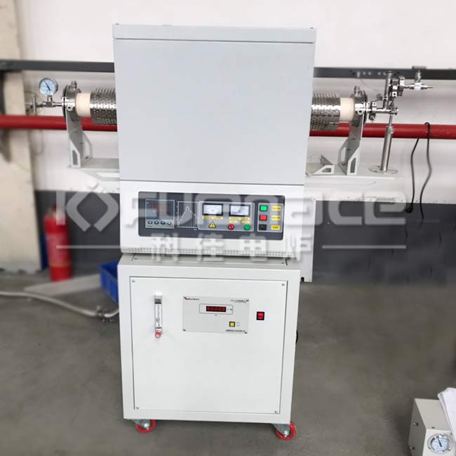 最高温度可达1700℃真空氮气管式炉